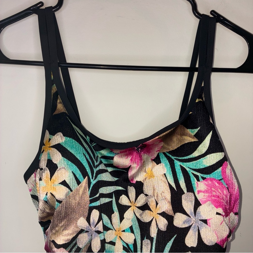 Miraclesuit One-piece Black White Pink Blue Floral Bathing suit No Size Tag - Picture 3 of 7
